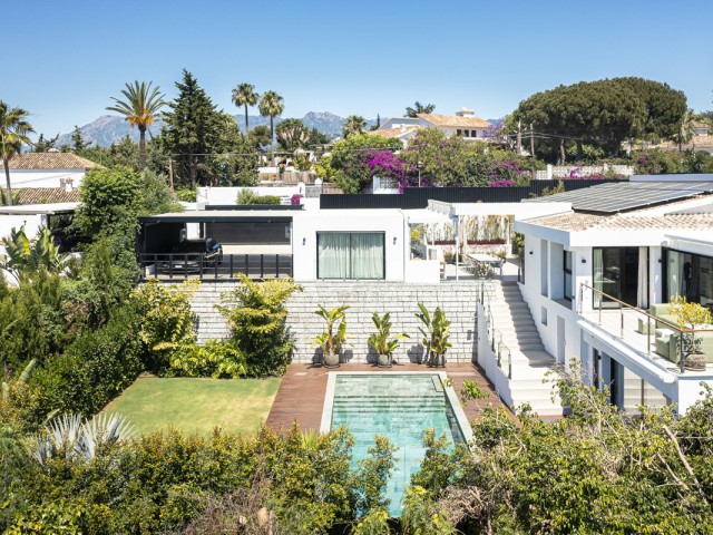 Villa avec 5 Chambres  à El Rosario