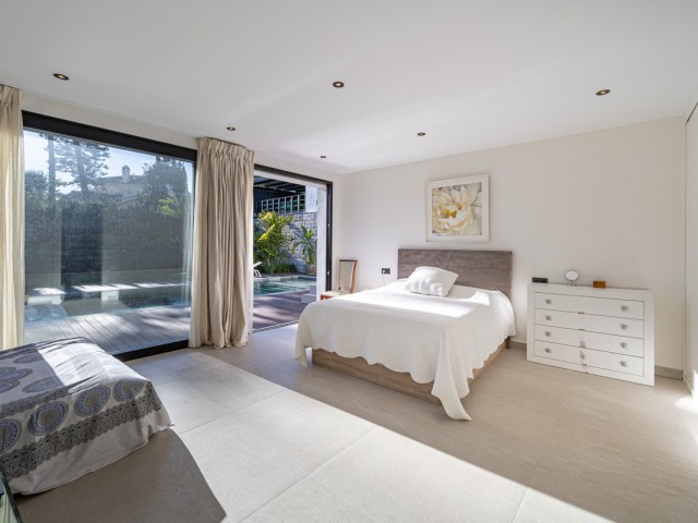 5 Slaapkamer Villa in El Rosario