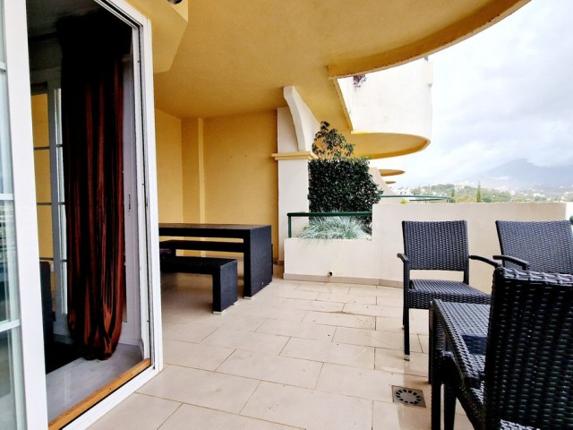 Apartment, Nueva Andalucia, R4606843