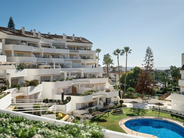Apartment, Nueva Andalucia, R4599004