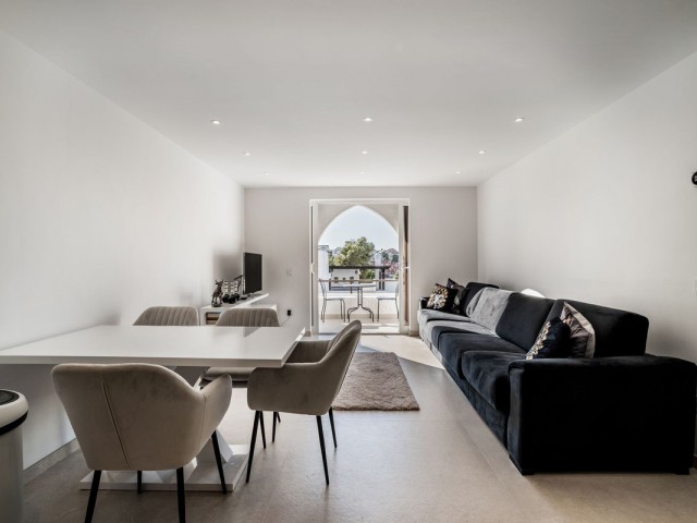 Apartment, Nueva Andalucia, R4606537