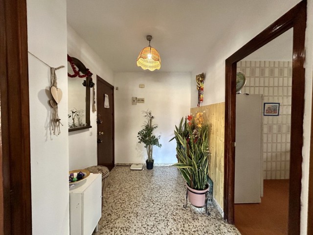 Appartement avec 4 Chambres  à Torremolinos Centro