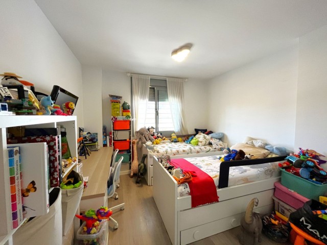 3 Sovrums Lägenhet i Estepona