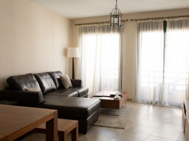 Apartamento, San Pedro de Alcántara, R4453021