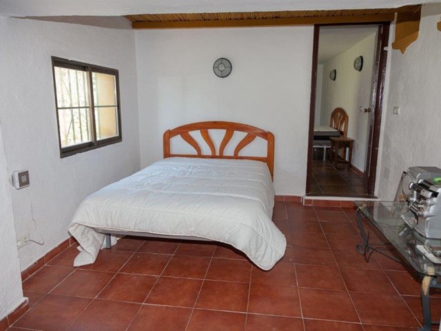 Villa con 4 Dormitorios  en Mijas
