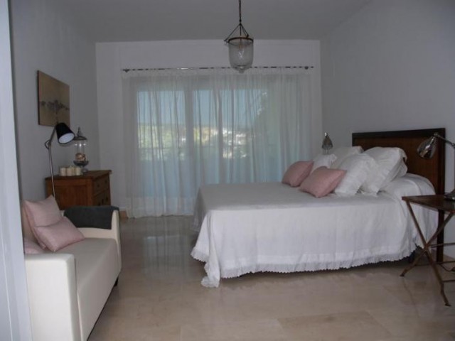 2 Schlafzimmer Apartment in Sotogrande Playa