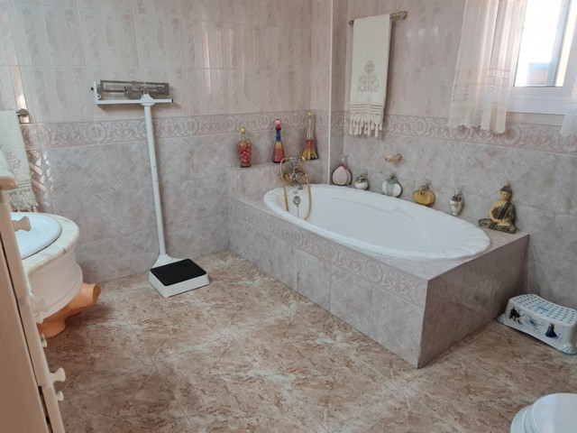 5 Schlafzimmer Villa in El Faro