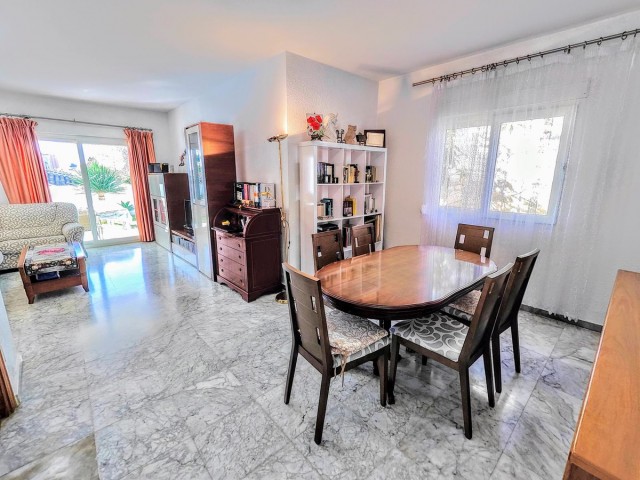 4 Bedrooms Villa in Benalmadena Costa