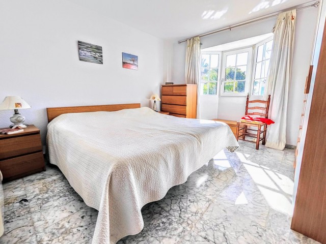 4 Bedrooms Villa in Benalmadena Costa