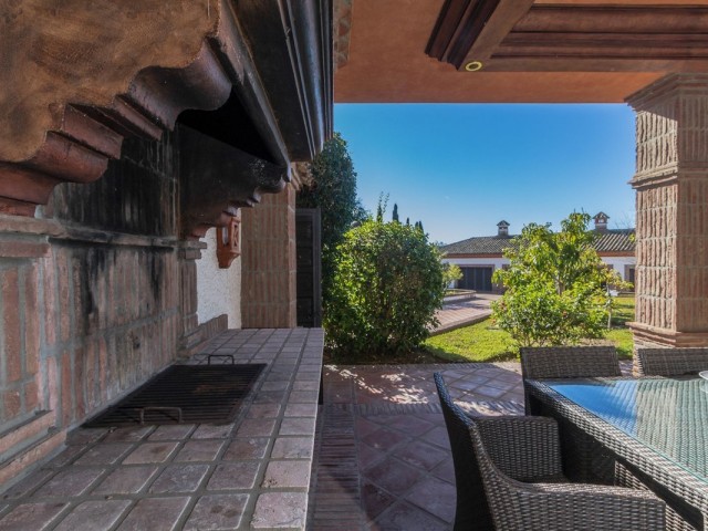 4 Schlafzimmer Villa in Costabella