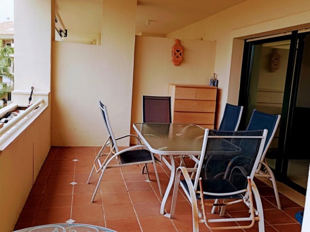 Lägenhet, Guadalmina Alta, R4621621