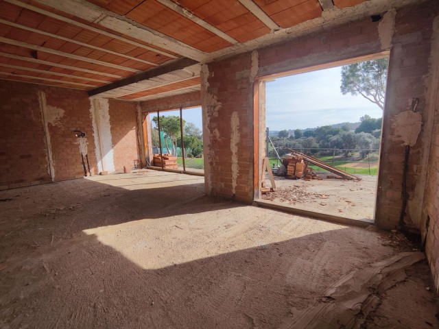 Villa con 5 Dormitorios  en La Cala Golf