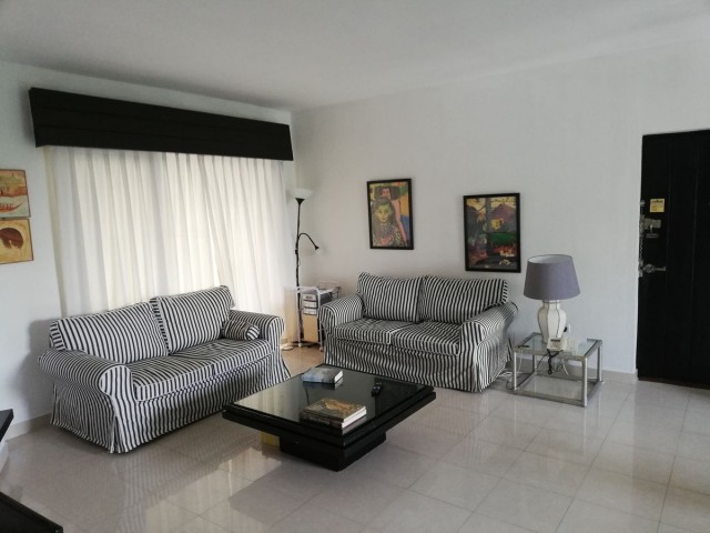 Apartment, Puerto Banús, R4625932