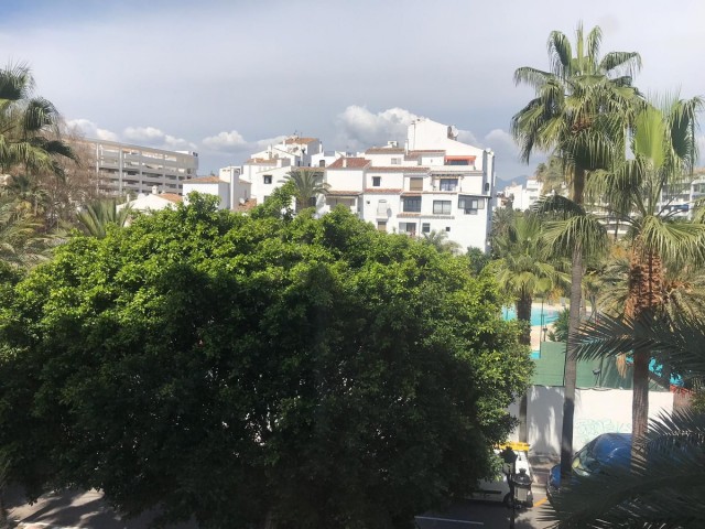 2 Bedrooms Apartment in Puerto Banús