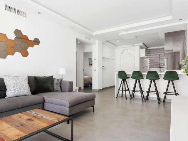 Lägenhet, Nueva Andalucia, R4627195