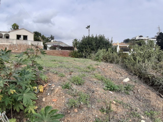 Grundstück, Fuengirola, R4627753