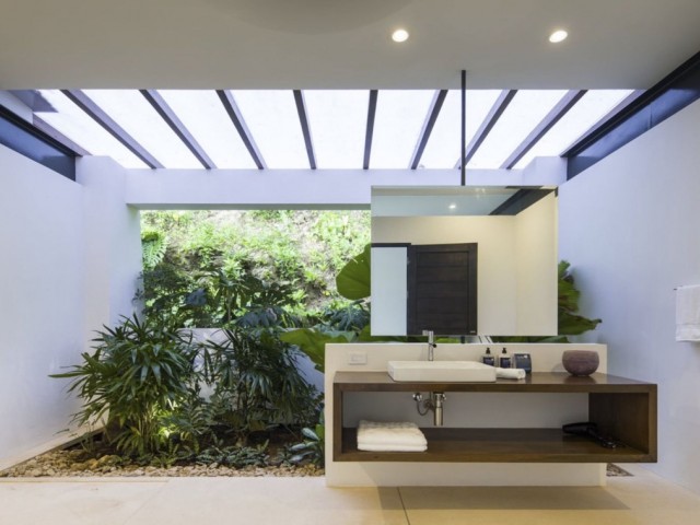 5 Bedrooms Villa in Sotogrande