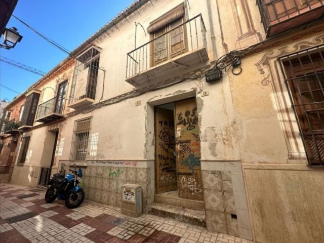 5 Bedrooms Townhouse in Málaga Centro