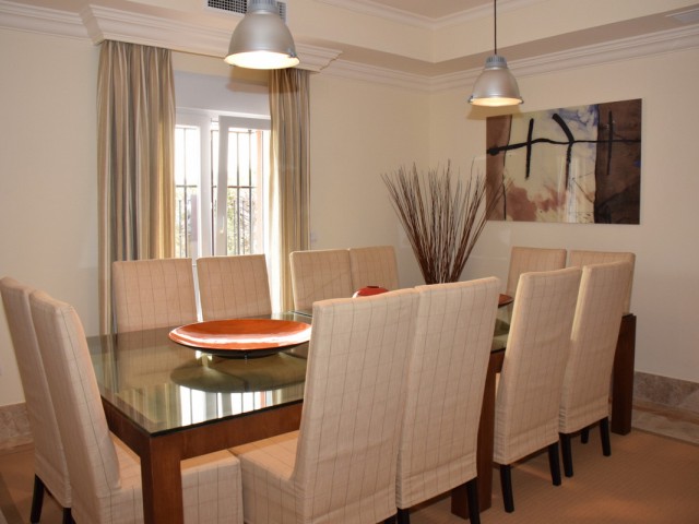 4 Schlafzimmer Villa in Santa Clara