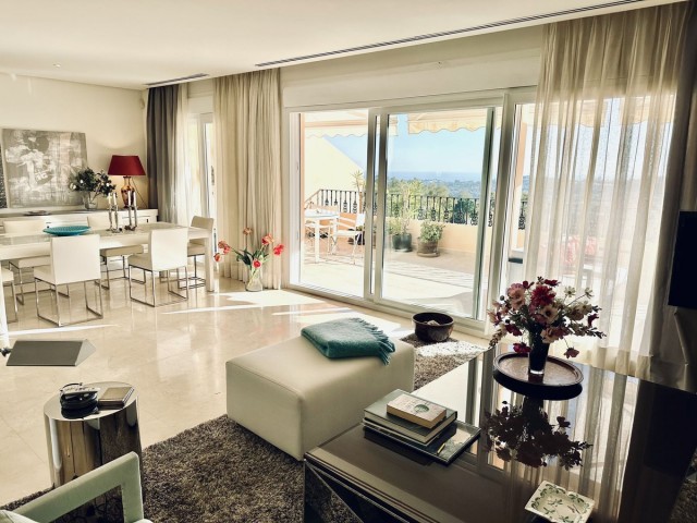 Apartment, Nueva Andalucia, R4582279