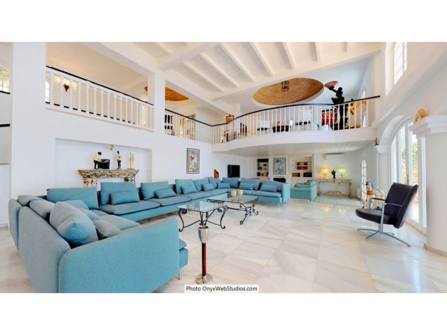 9 Soveroms Villa i Mijas