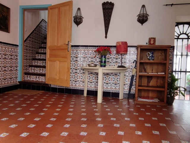 6 Schlafzimmer Villa in San Roque