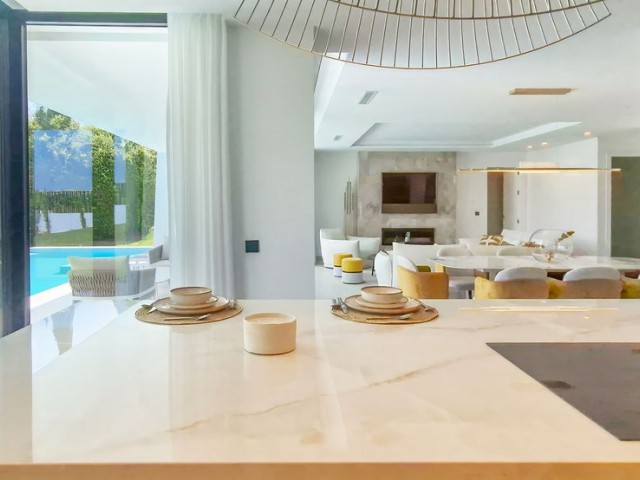 4 Schlafzimmer Villa in Valle Romano