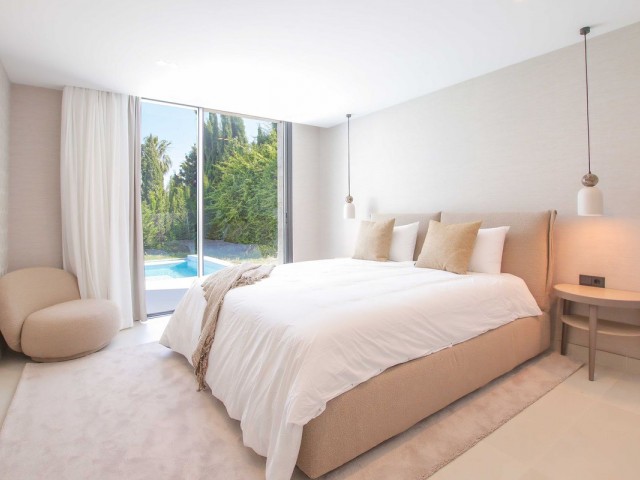 4 Makuuhuoneen Huvila Valle Romano