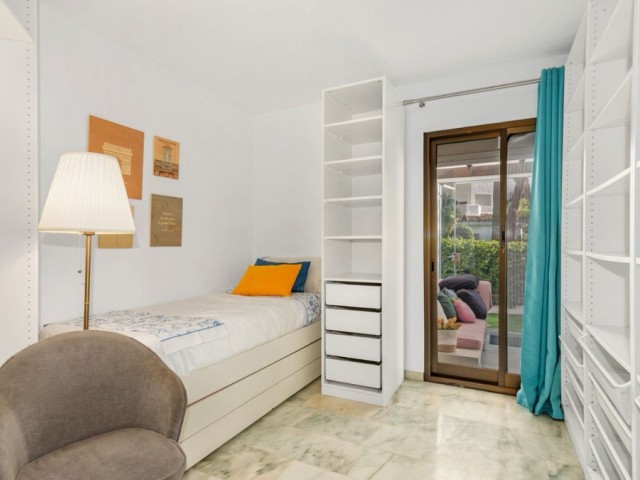 4 Schlafzimmer Apartment in Elviria