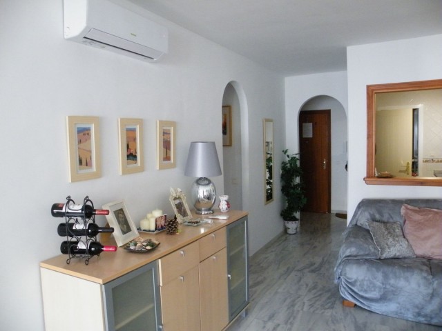2 Sovrums Lägenhet i Calahonda