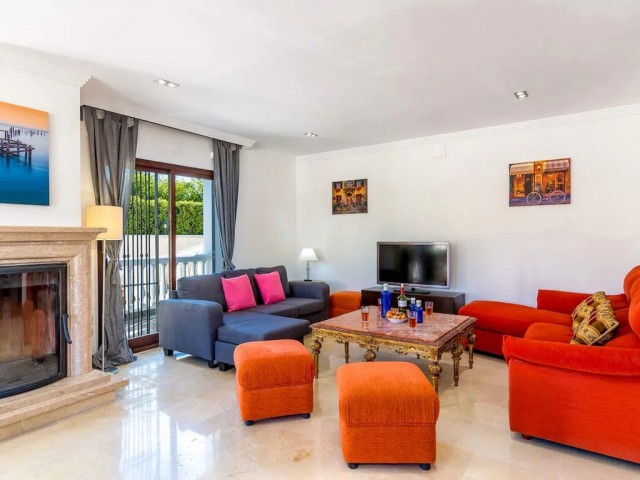 5 Soveroms Villa i Sierrezuela