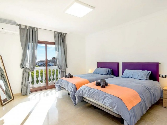 5 Soveroms Villa i Sierrezuela