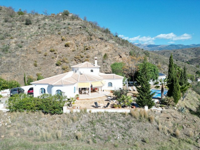 Villa avec 3 Chambres  à Arenas