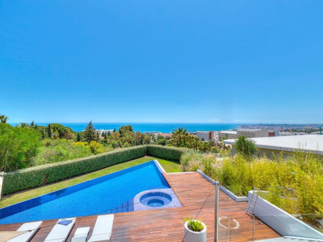 5 Soveroms Villa i Fuengirola
