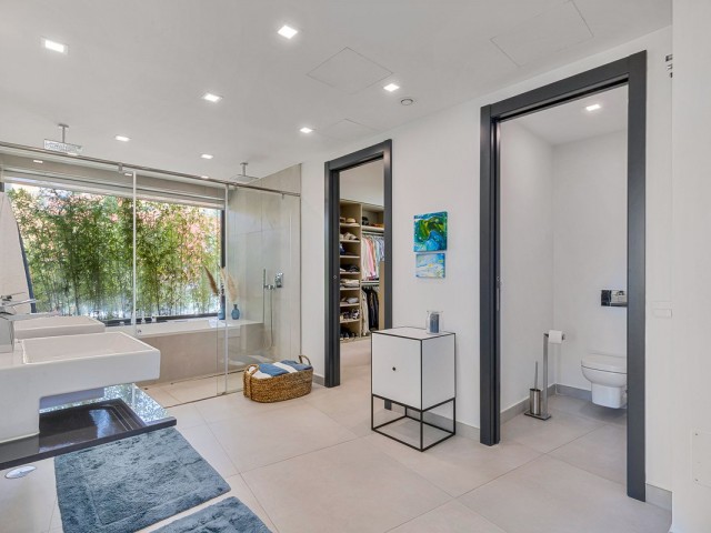5 Soveroms Villa i Fuengirola