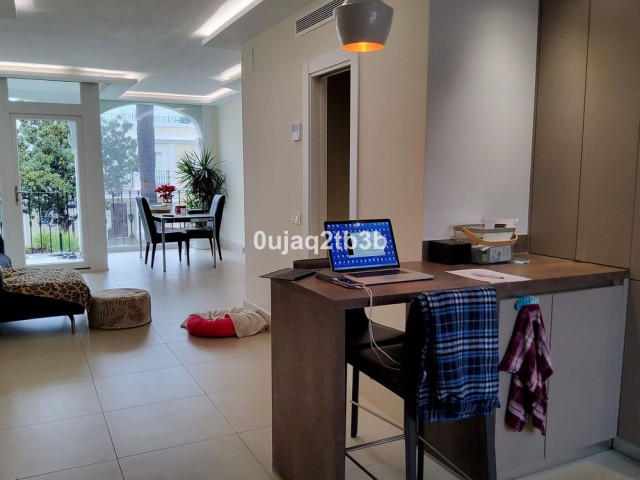 3 Slaapkamer Rijtjeshuis in Nueva Andalucía