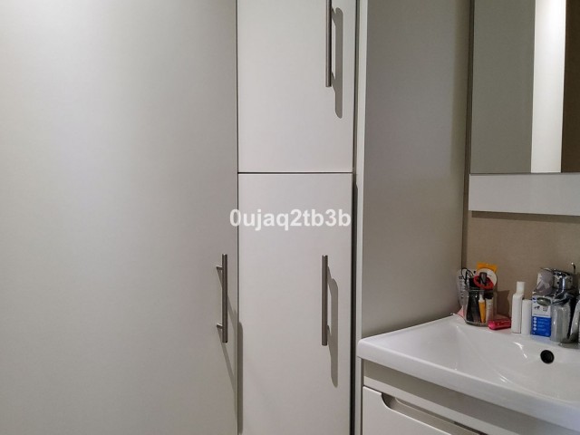 3 Slaapkamer Rijtjeshuis in Nueva Andalucía