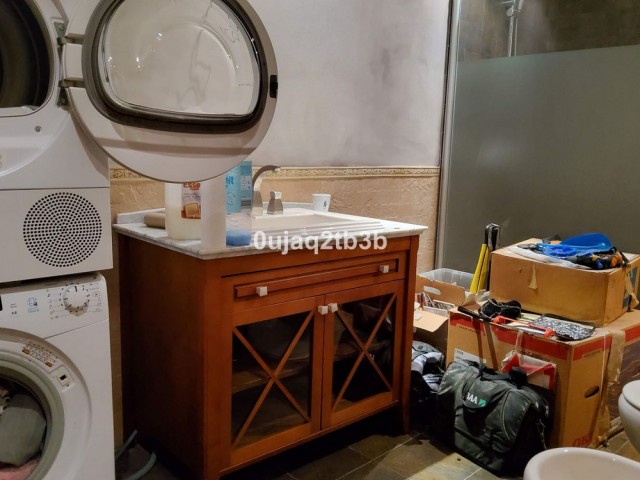 Maison mitoyenne avec 3 Chambres  à Nueva Andalucía