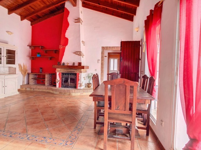 2 Slaapkamer Villa in Coín