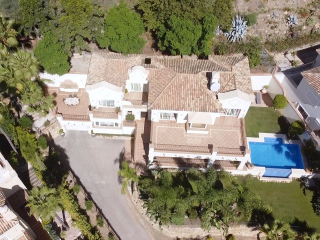 5 Bedrooms Villa in Los Arqueros