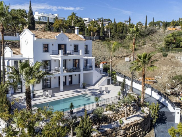 5 Slaapkamer Villa in Los Flamingos