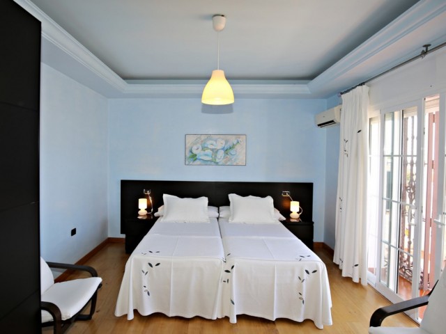 9 Schlafzimmer Villa in Torre del Mar