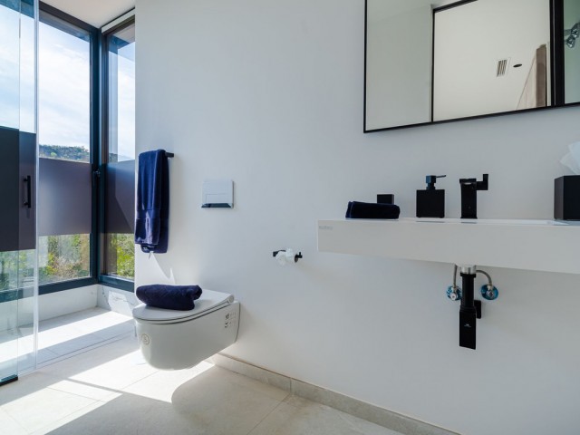 5 Sovrums Villa i Benahavís