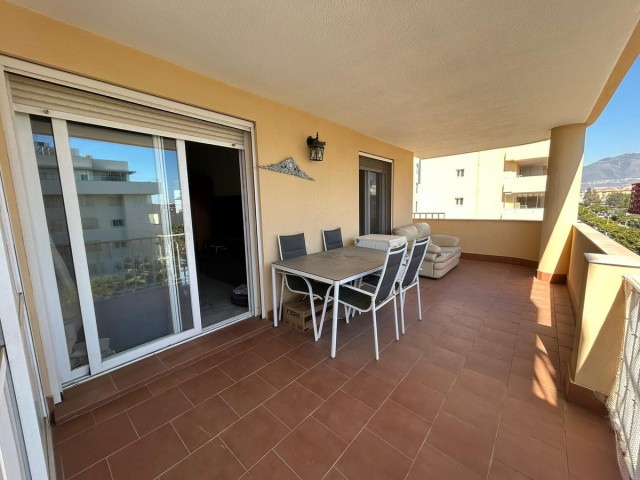 Apartamento, Fuengirola, R4651156