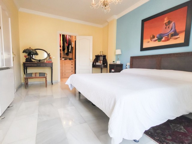 Villa avec 6 Chambres  à Málaga