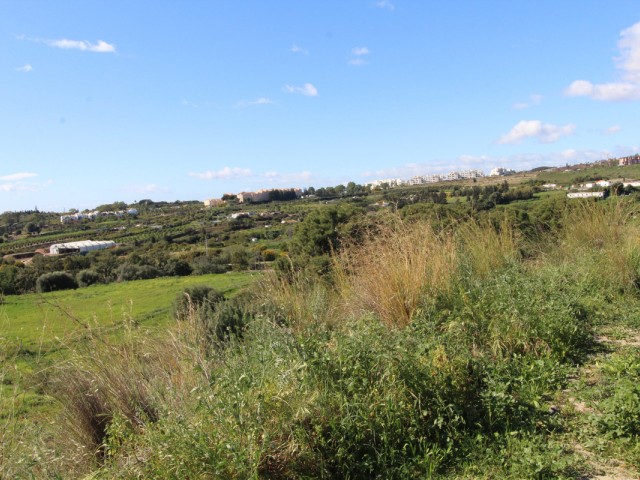 Perceel, Benahavis, R3623102