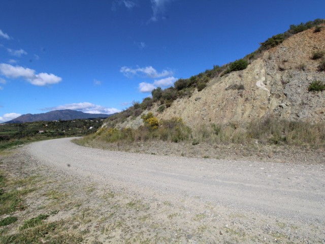  Perceel in Benahavís