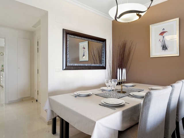 Apartment, La Quinta, R4653424