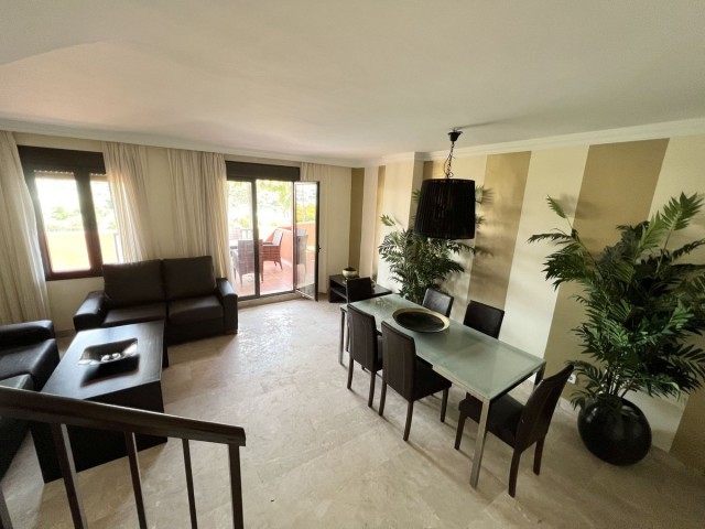 Apartment, Estepona, R4281823