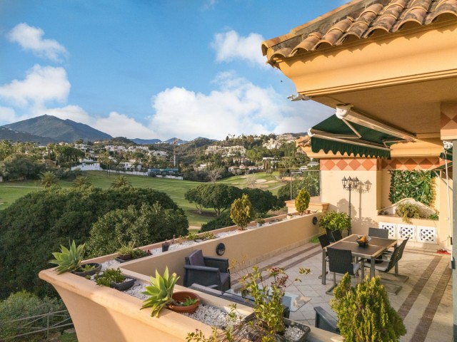 Penthouse in Nueva Andalucía